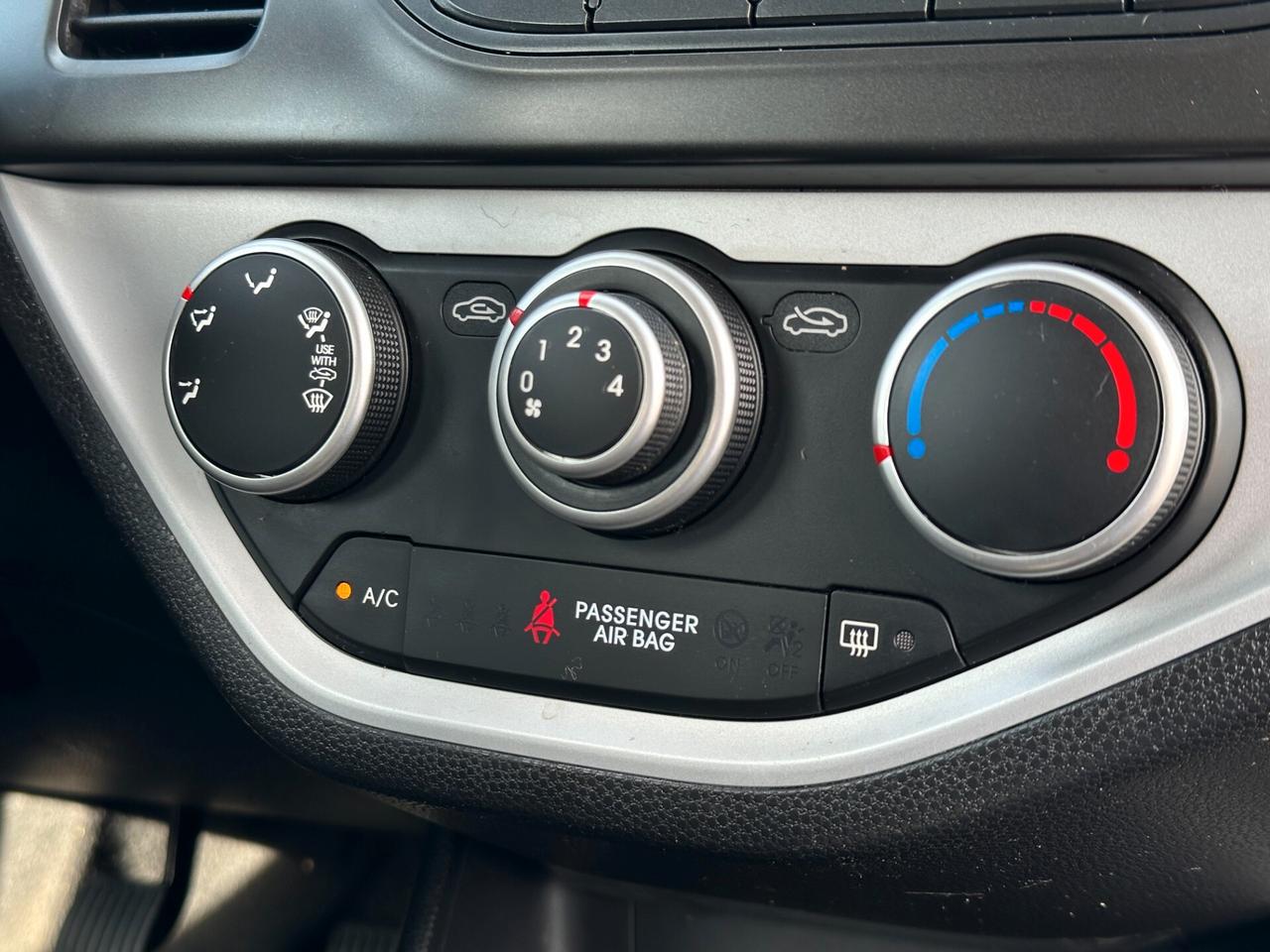 KIA Picanto 1.0 12V 5 porte Easy