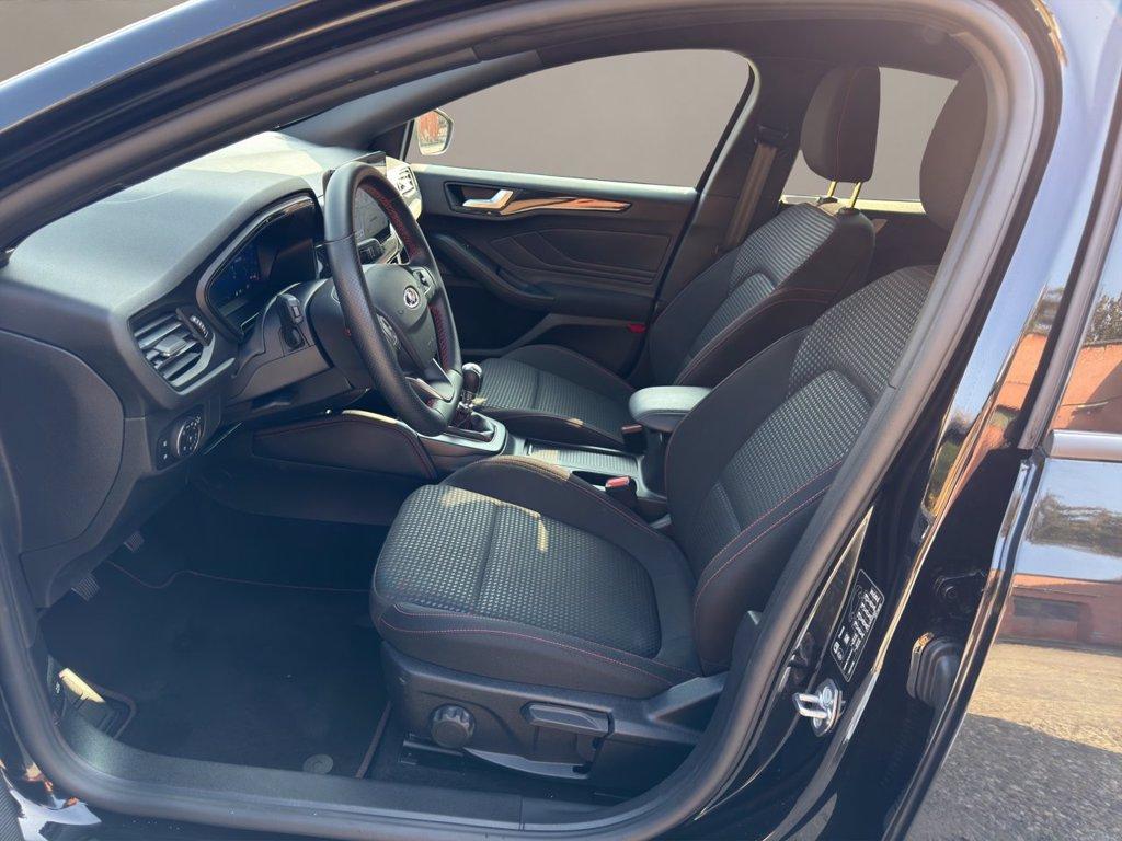 FORD Focus 1.0t ecoboost h st-line x 125cv del 2024