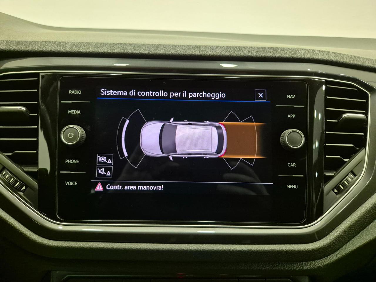 Volkswagen T-Roc 1.5 TSI Style dsg - Carplay - ACC/Lim - Sens. Park