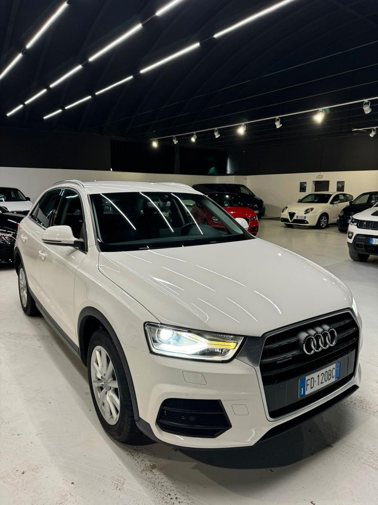 Audi Q3 quattro S tronic Sport