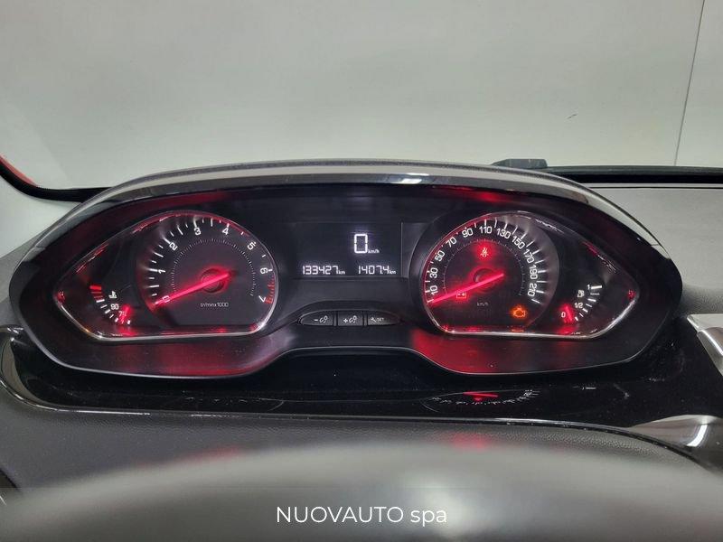 Peugeot 208 1.2 PureTech 82cv Allure