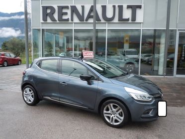 Renault Clio TCe 12V 90 CV 5 porte Moschino Intens