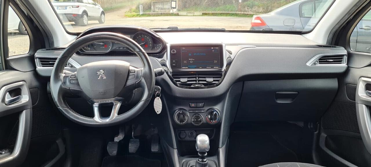 Peugeot 2008 BlueHDi 100 S&S Black Matt - 12/2018