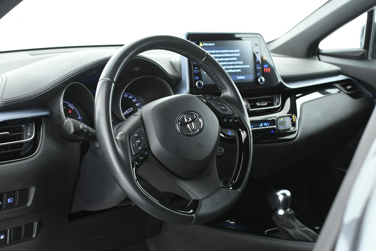 TOYOTA C-HR 2.0h More Business e-cvt APP CONNECT+CAMERA+ACC