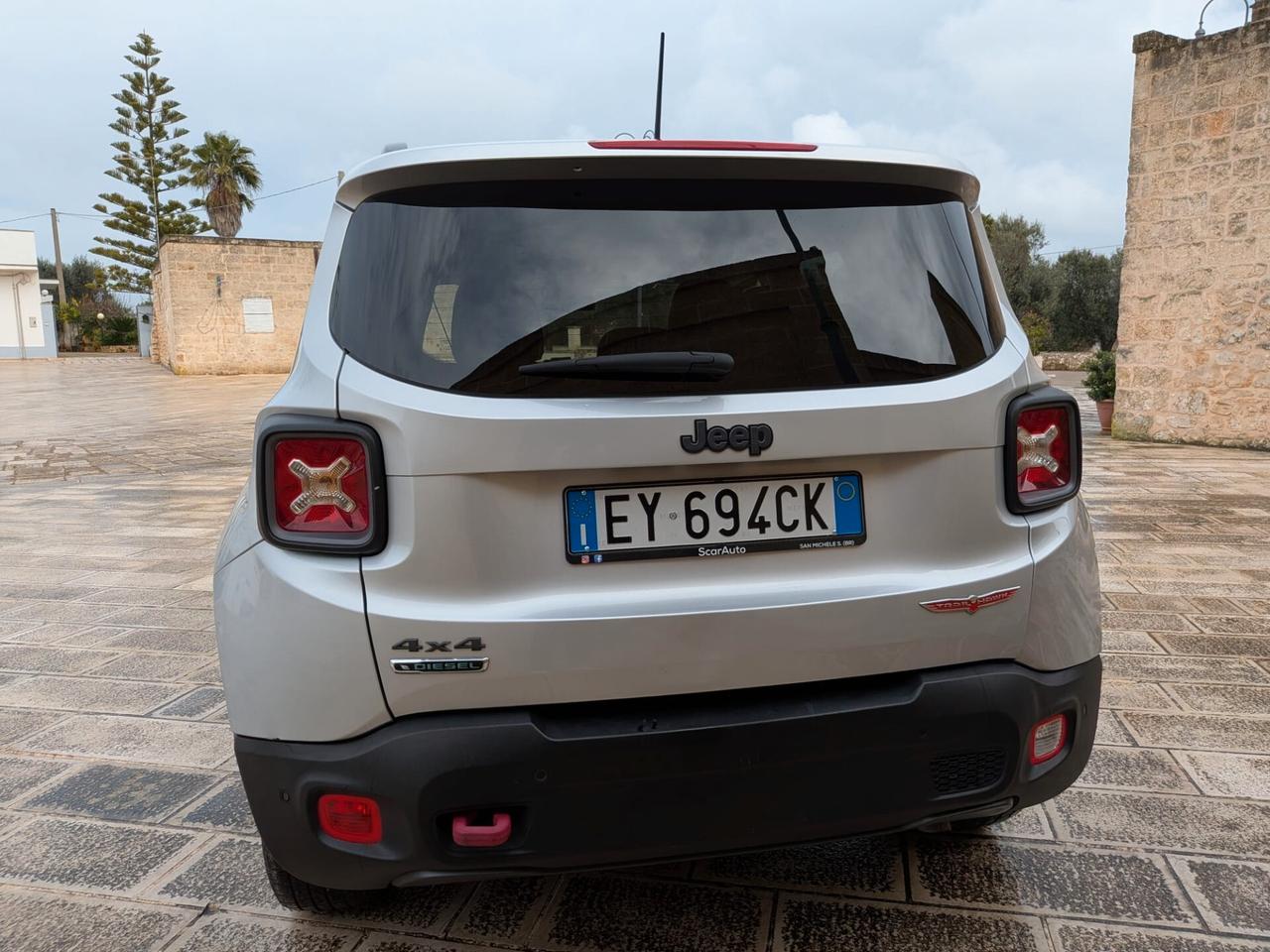 Jeep Renegade 2.0 Mjt 170CV 4WD Active Drive Low Trailhawk