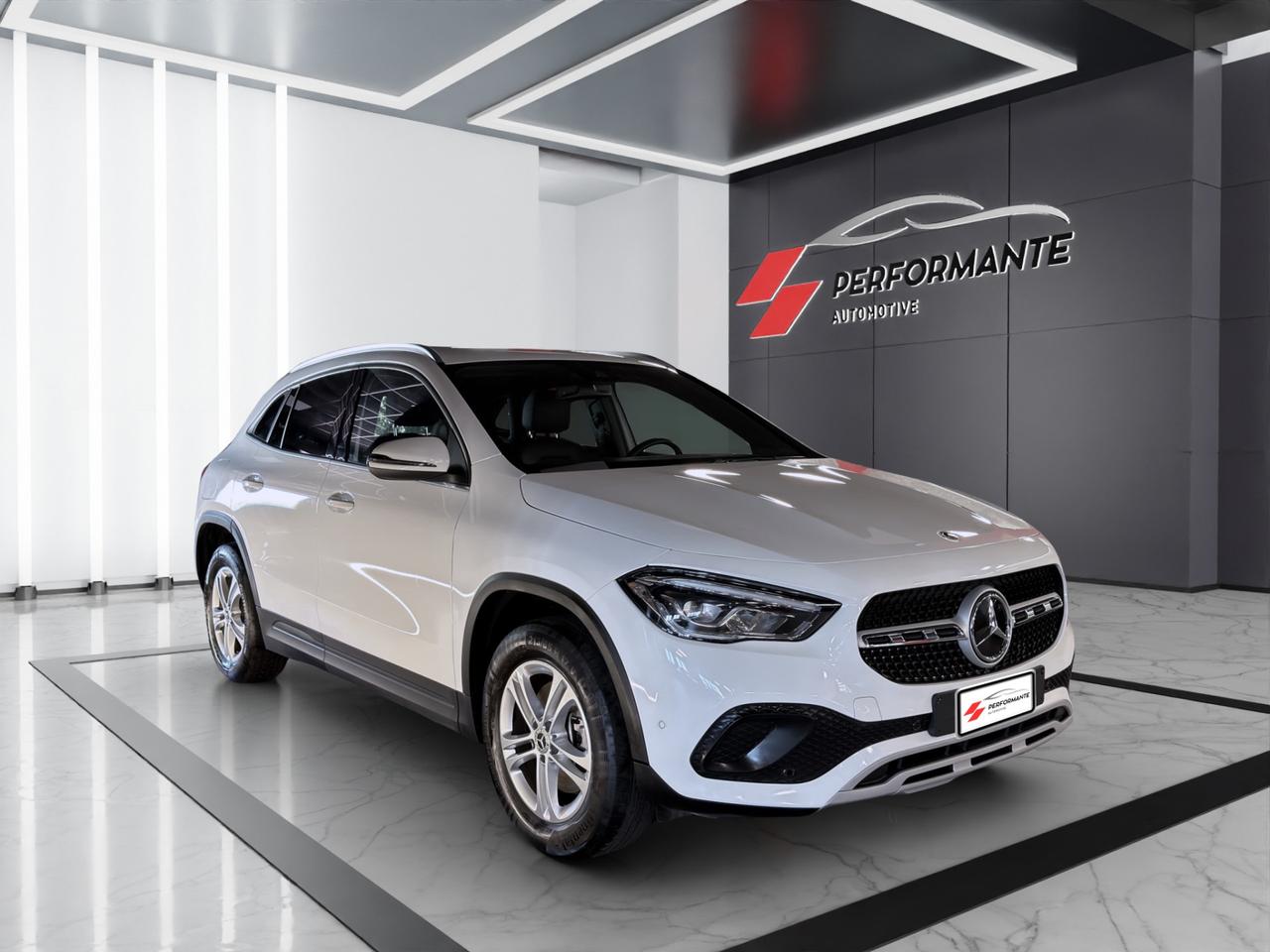 Mercedes GLA 250 e phev (eq-power) COME NUOVA - GOMME NUOVE