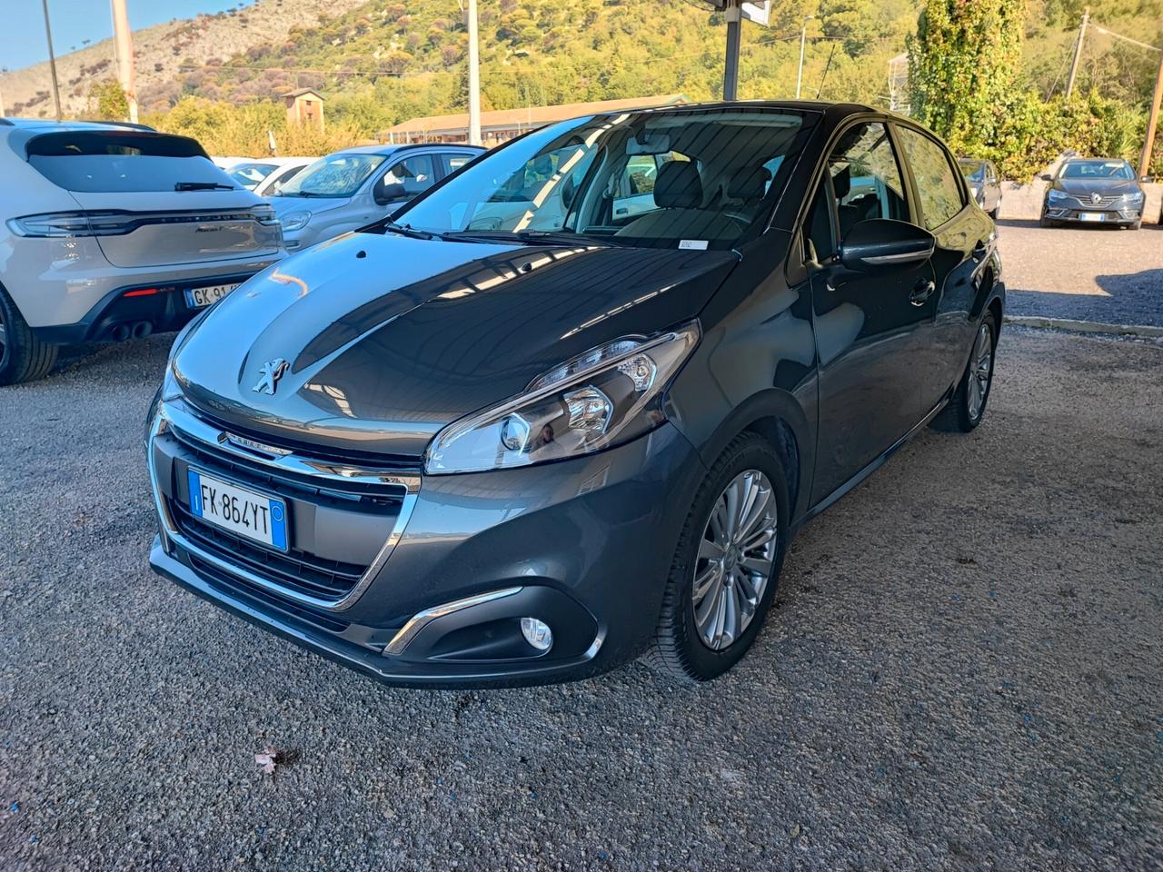 Peugeot 208 PureTech 82 5 porte Allure
