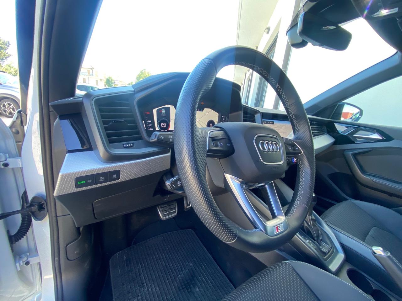 Audi A1 SPB 35 TFSI S tronic line edition 150Cv