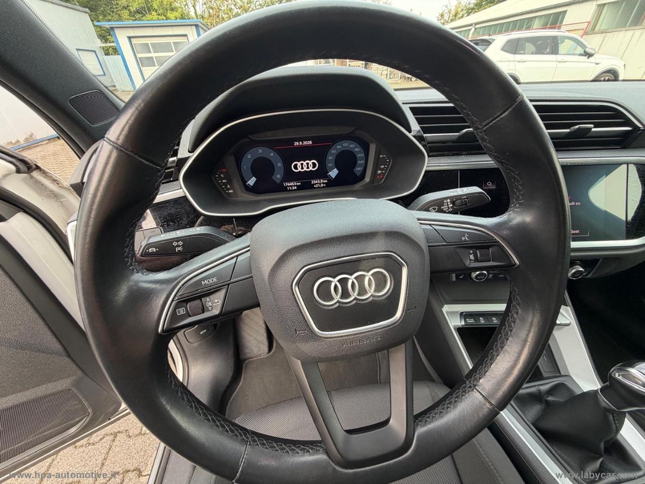 AUDI Q3 SPORTBACK 2.0TDI S-LINE BLACK EDITION