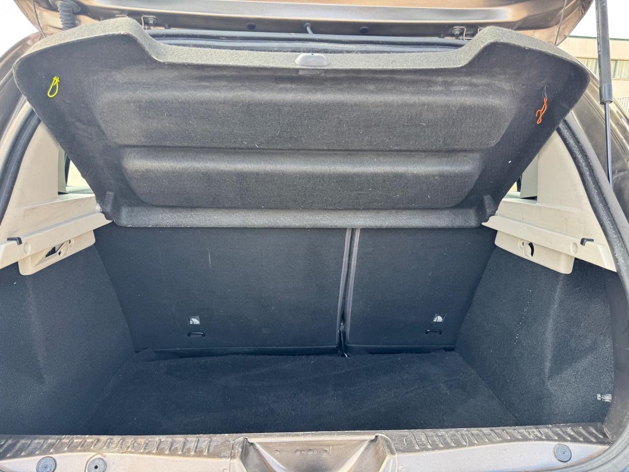 Dacia Sandero 1.0 benzina. km 84.000