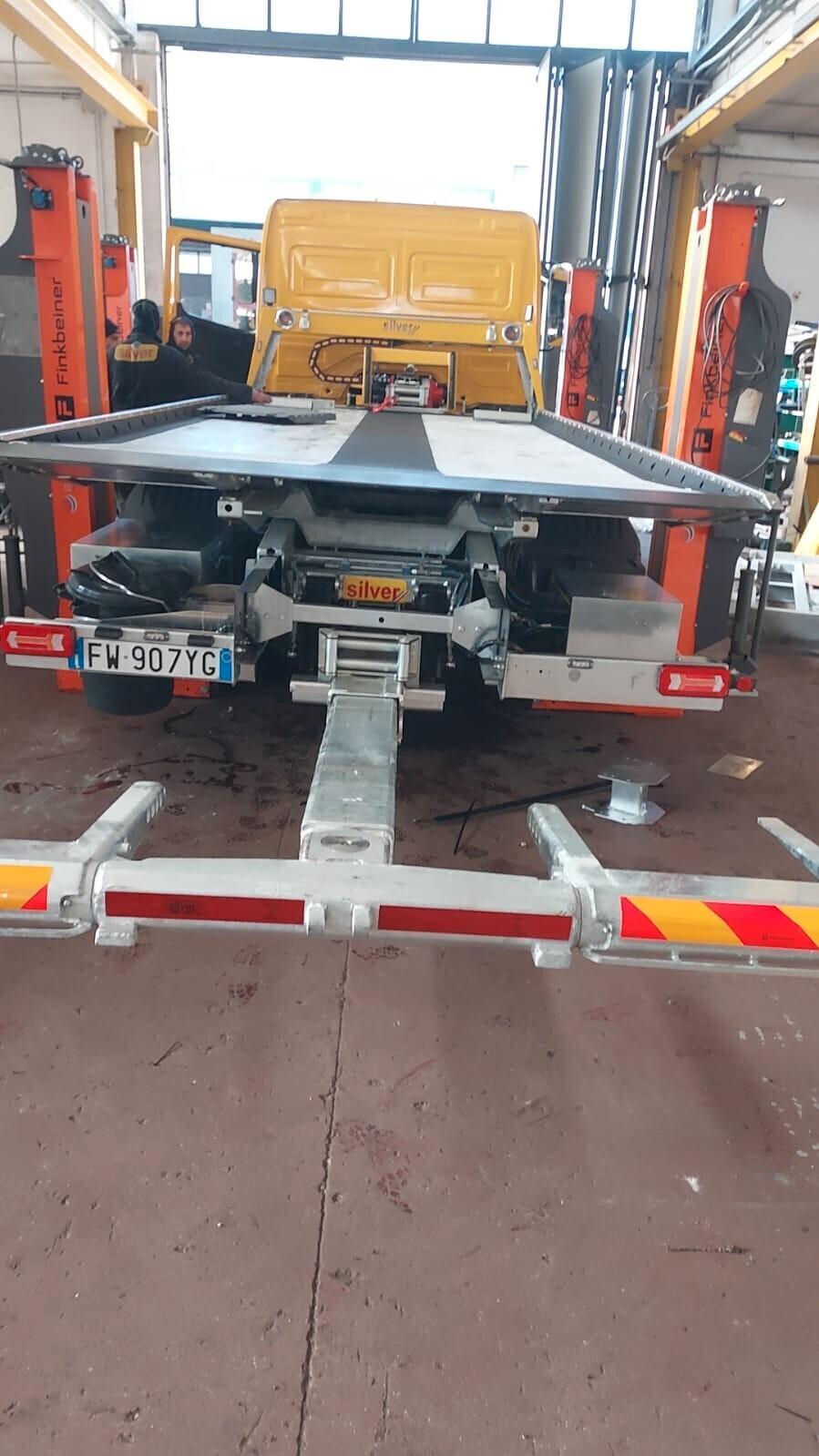 Carroattrezzi Mercedes Benz atego 816 EURO 6