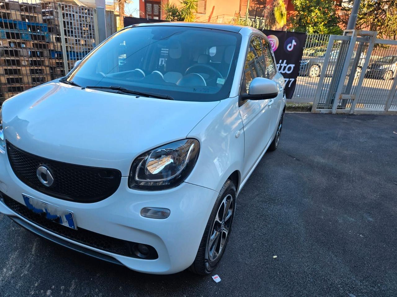 Smart ForFour 70 1.0 Passion