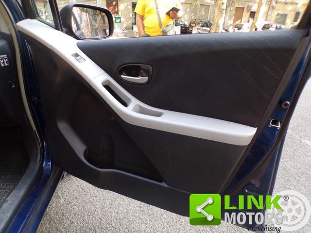 TOYOTA Yaris 1.4 D-4D 5 porte Solo PER NEOPATENTATI!