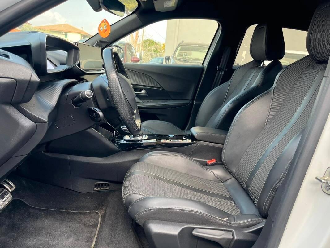 Peugeot e-2008 E- GT Pack 100kW