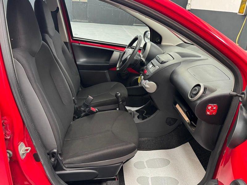 Toyota Aygo Aygo 1.0 12V VVT-i 5 porte Lounge Connect MMT