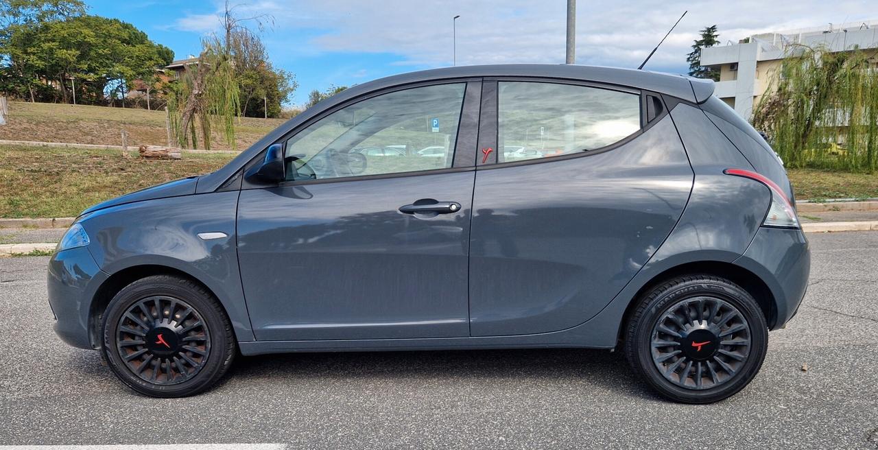 Lancia Ypsilon 1.2 69 CV 5 porte GPL Ecochic Elefantino