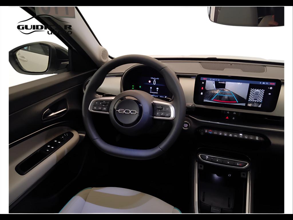 FIAT 600 IV 2023 - 600 1.2 hybrid La Prima II 110cv auto