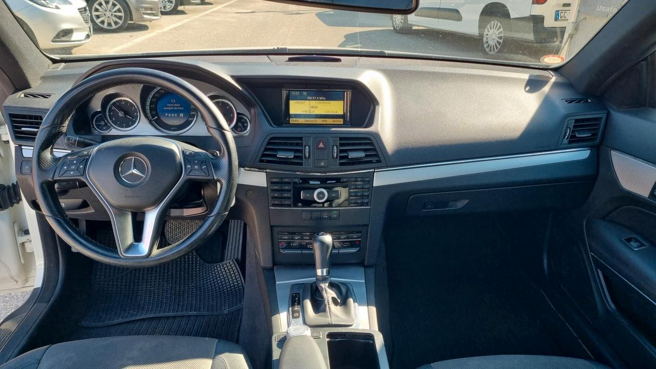 Mercedes-benz E 220 CDI Coupé BlueEFFICIENCY