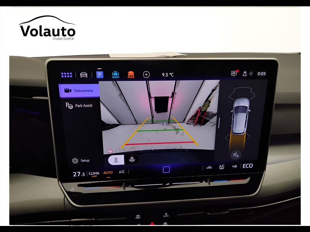 VOLKSWAGEN Golf VIII 2024 - Golf 1.5 tsi ehybrid Life 204cv dsg