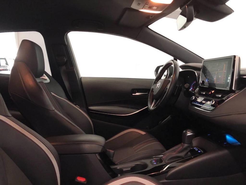 Toyota Corolla 2.0 Hybrid GR Sport CVT