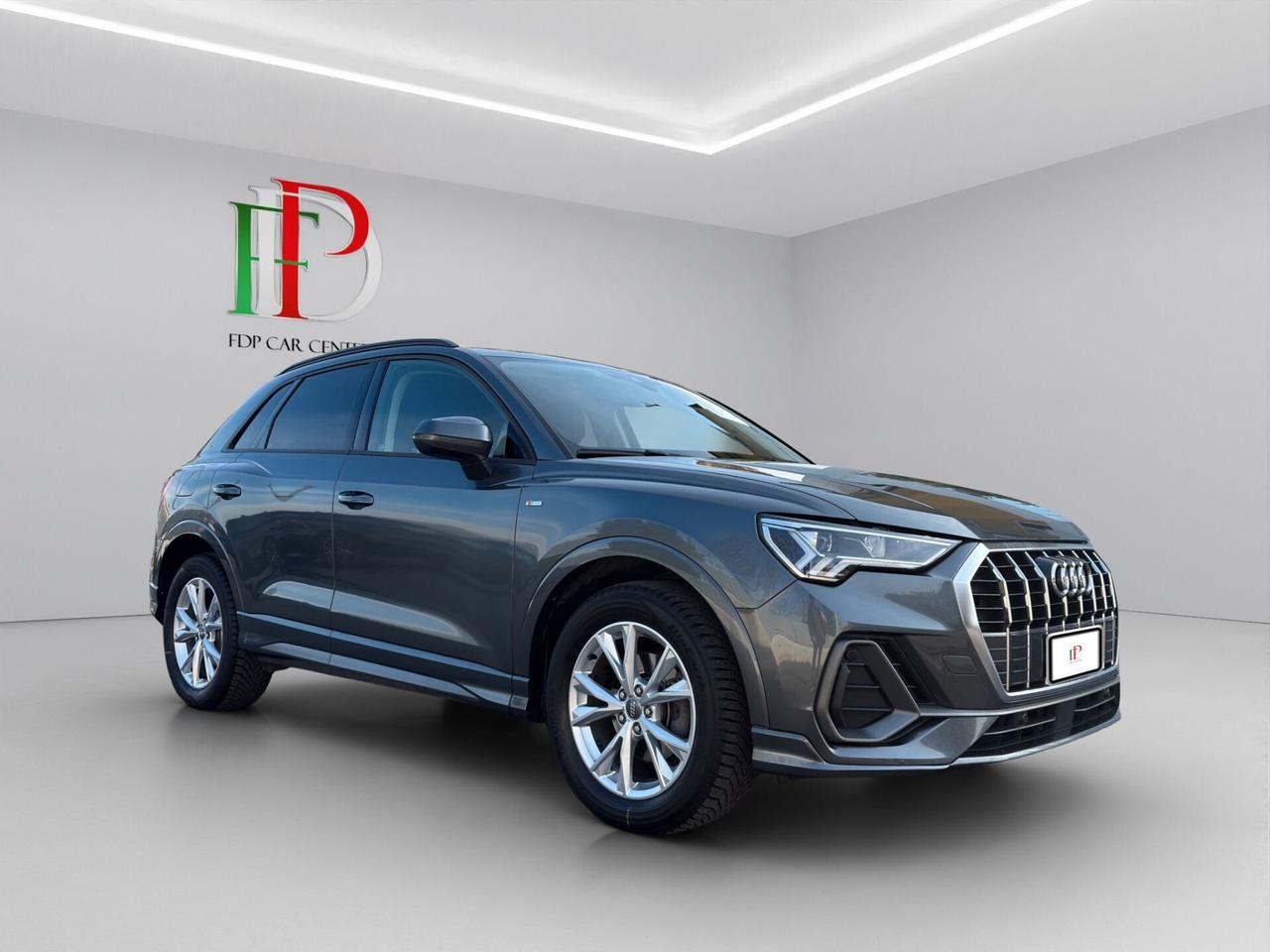 Audi Q3 2.0 TDI 150 CV S line Edition