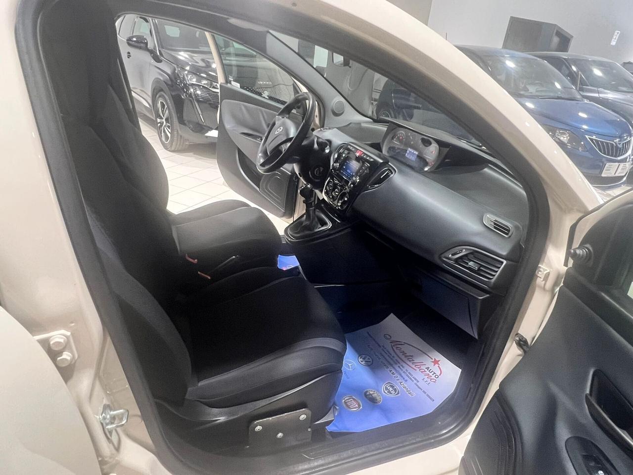 Lancia Ypsilon 1.2 69 CV 5 porte GPL Ecochic Gold