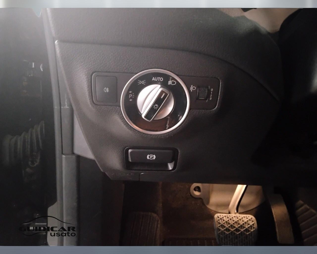 Mercedes-Benz CLA Shooting Brake - X117 - CLA Shooting Brake 220 d Sport Night auto