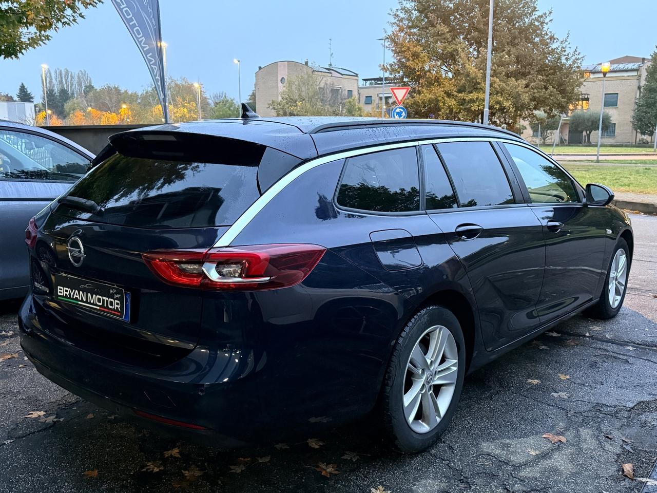 Opel Insignia 2.0 CDTI S&S aut. Sports Tourer Business