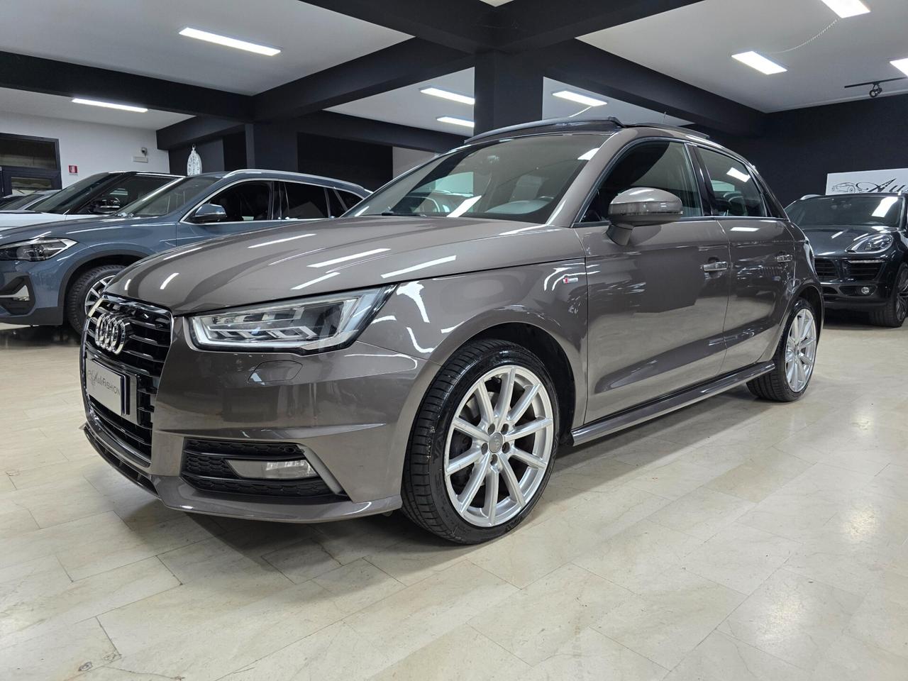 Audi A1 SPB 1.6 TDI 116 CV Sline (Tetto panorama)