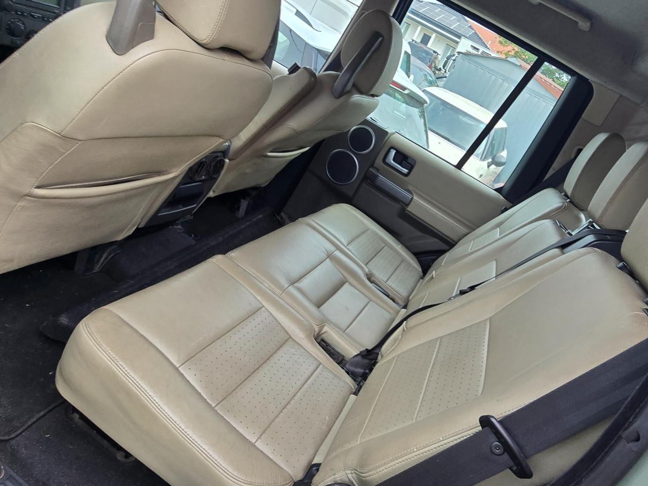 Land Rover Discovery 3 2.7 TDV6 HSE