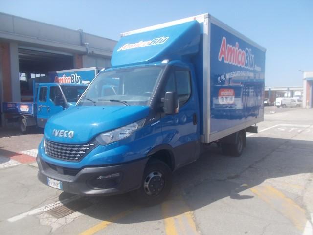 IVECO 35C16H BOX