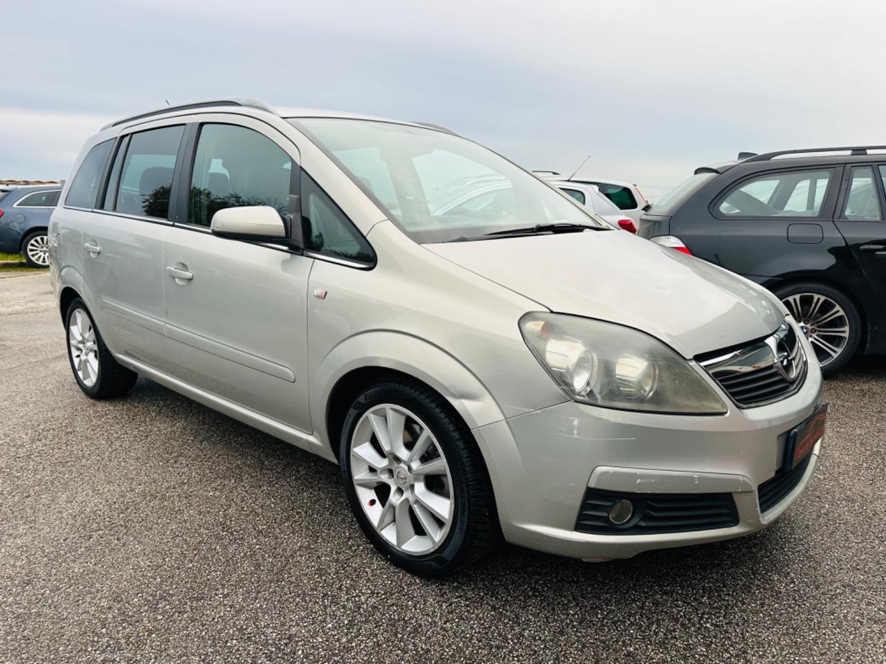 Opel Zafira 1.9 CDTI 120CV Cosmo