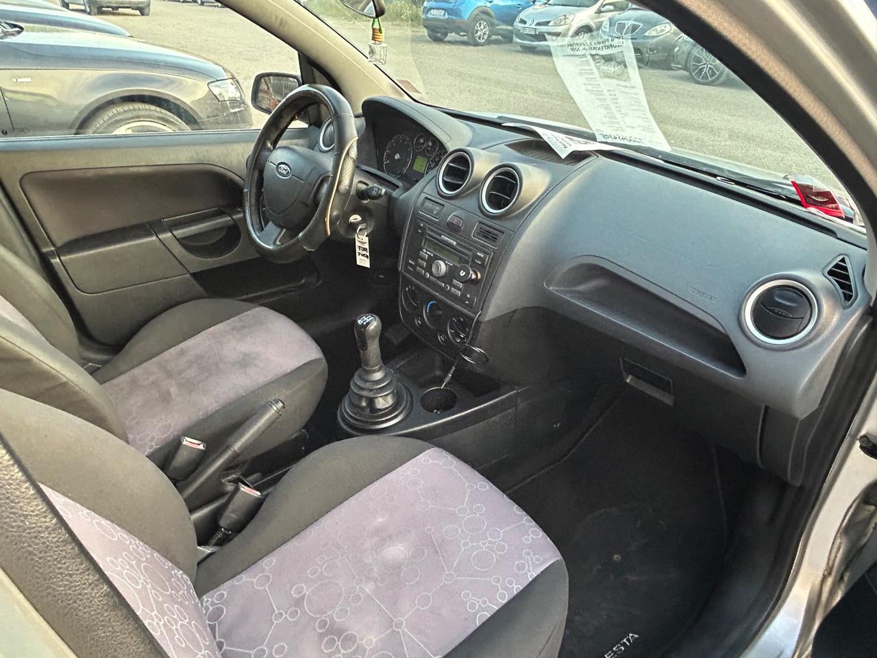 Ford Fiesta 1.2BENZINA 80CV Ghia NEOPATENTATI