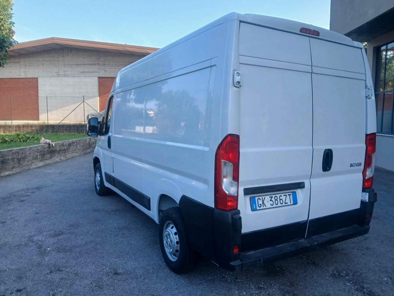 Peugeot Boxer 330 2.2 BlueHDi 140 S&S PC-TN Furgone