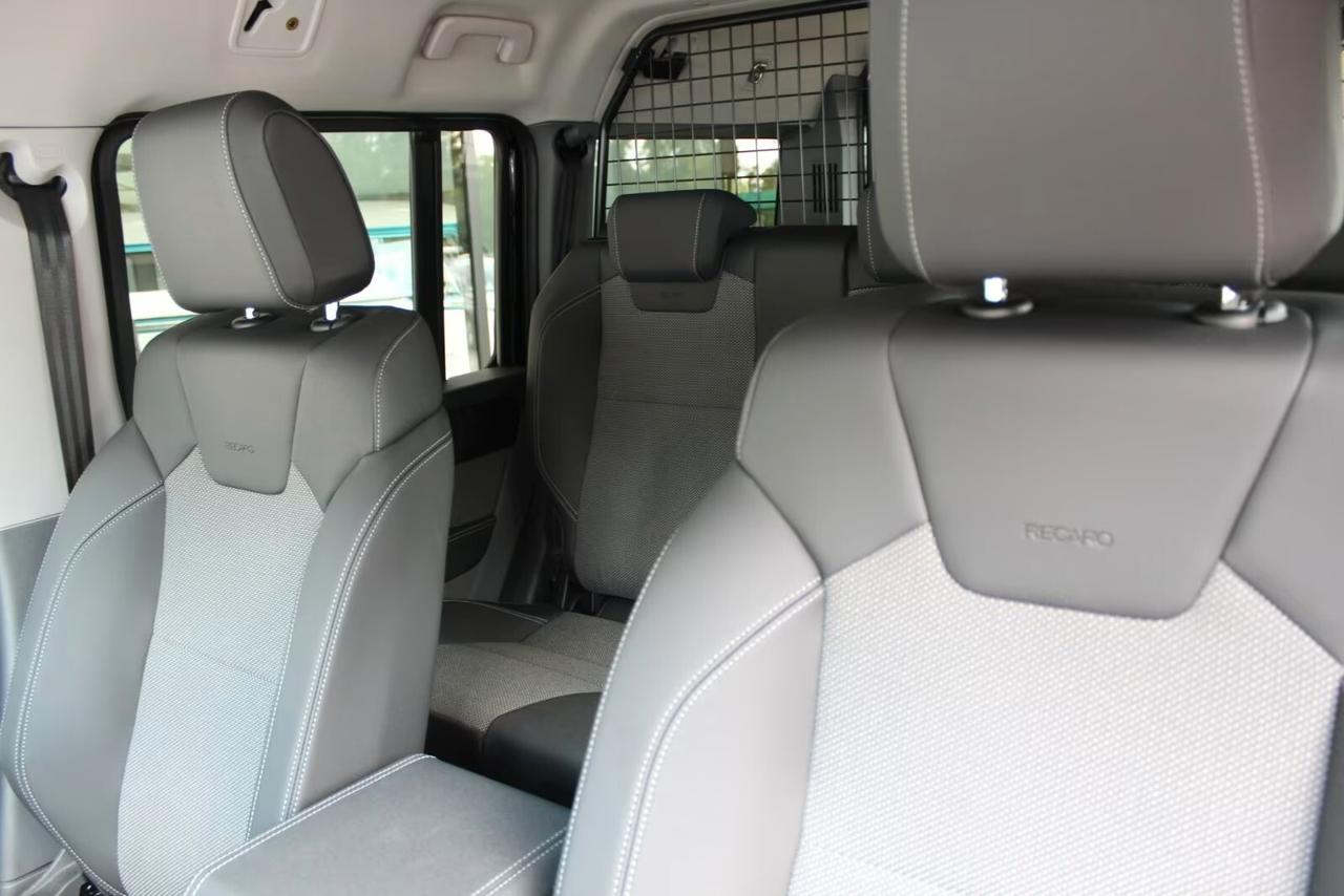 Ineos Grenadier 3.0 Diesel BMW SW Fieldmaster