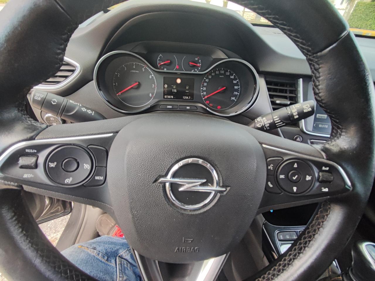 Opel Crossland X 1.2 Turbo 12V 110 CV