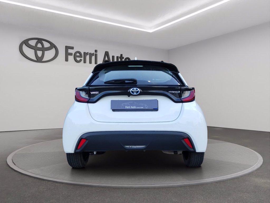 TOYOTA Yaris 1.5h active del 2023