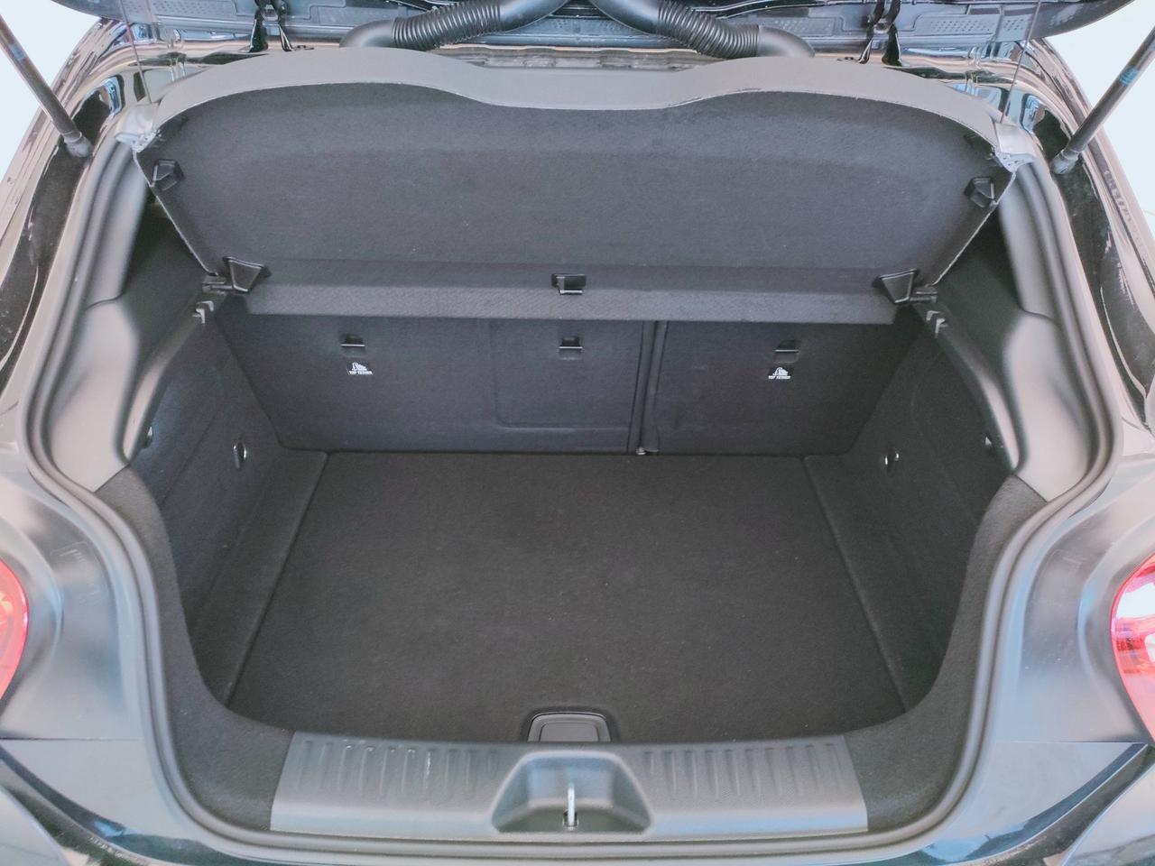 Mercedes-Benz Classe A - W176 - A 180 d Premium my16