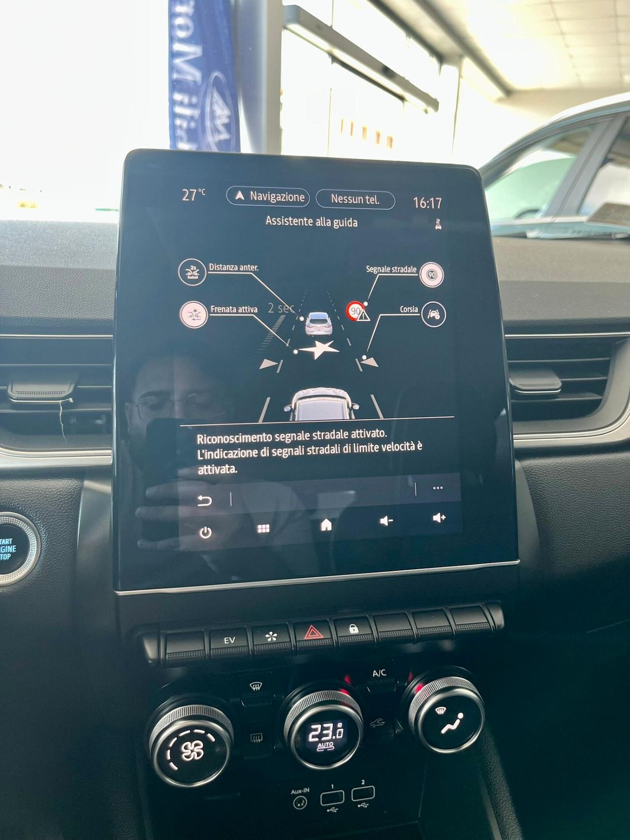 Renault Captur Plug-in Hybrid E-Tech 160 CV Intens