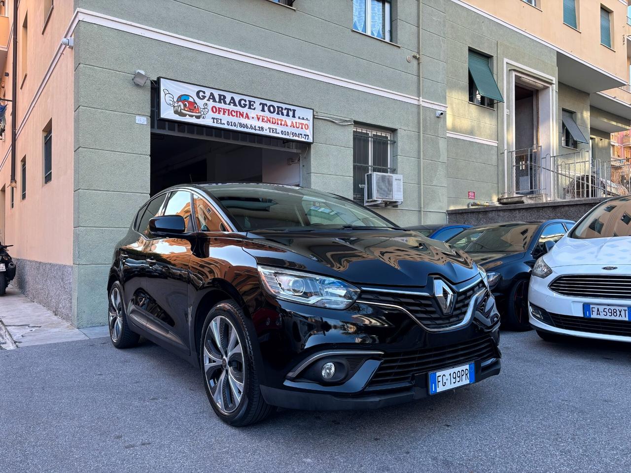 Renault Scenic Scénic dCi 8V 110 CV EDC Energy Bose