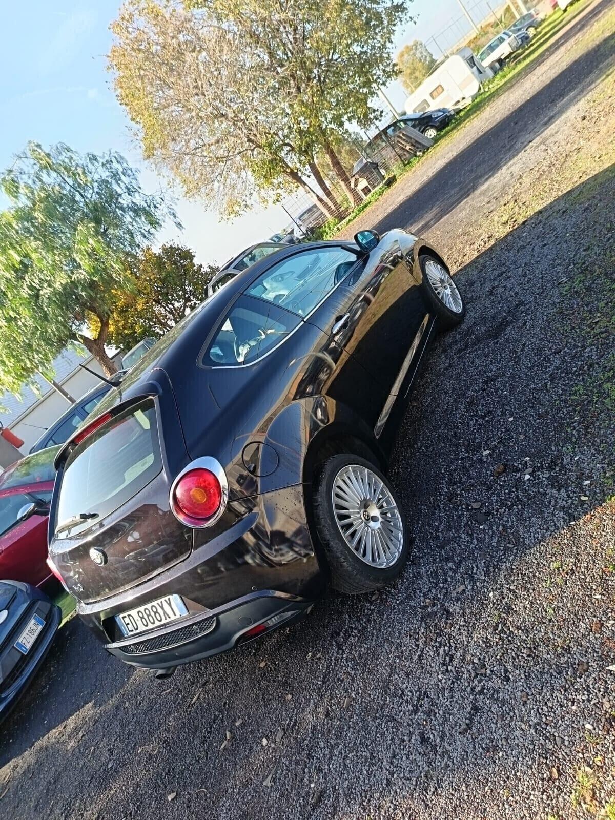 Alfa Romeo MiTo 1.3 JTDm-2 95 CV S&S Distinctive Sport Pack