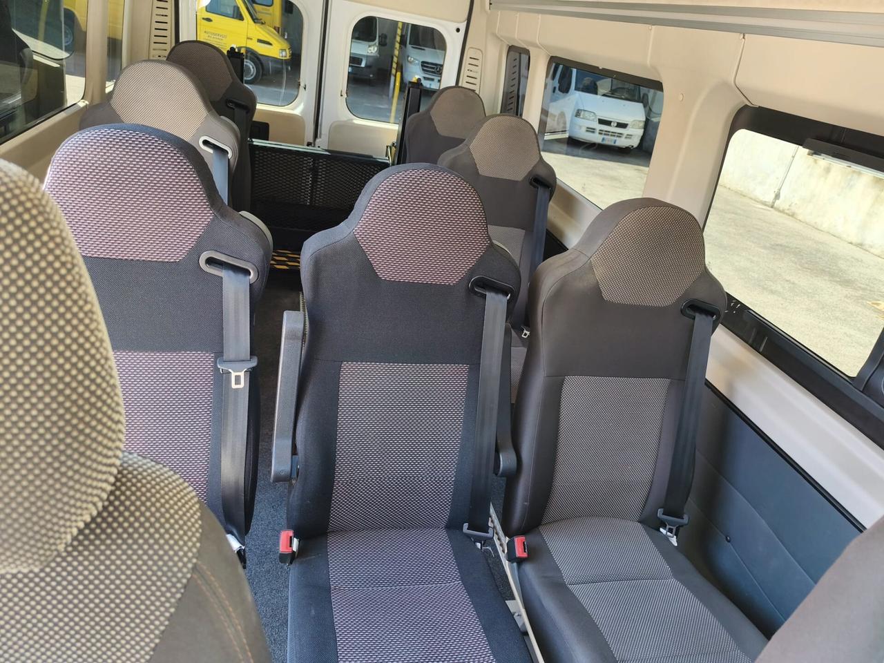 Fiat Ducato Maxi - 9 Posti Trasporto Disabili