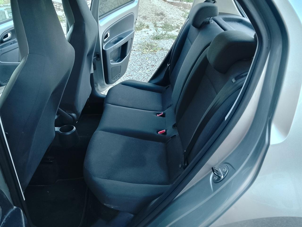 Volkswagen up 1.0 tutta tagliandata full optional
