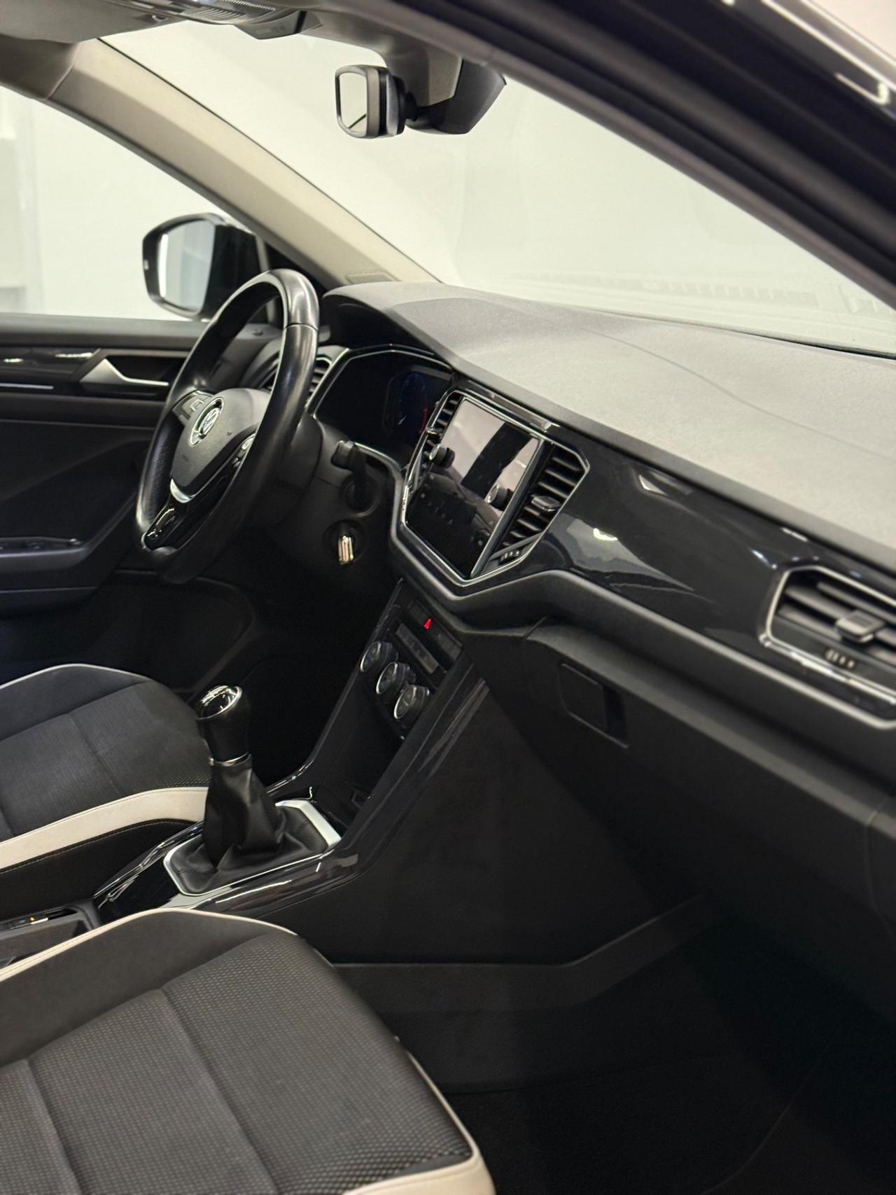 Volkswagen T-Roc 1.6 TDI SCR Advanced BlueMotion Technology