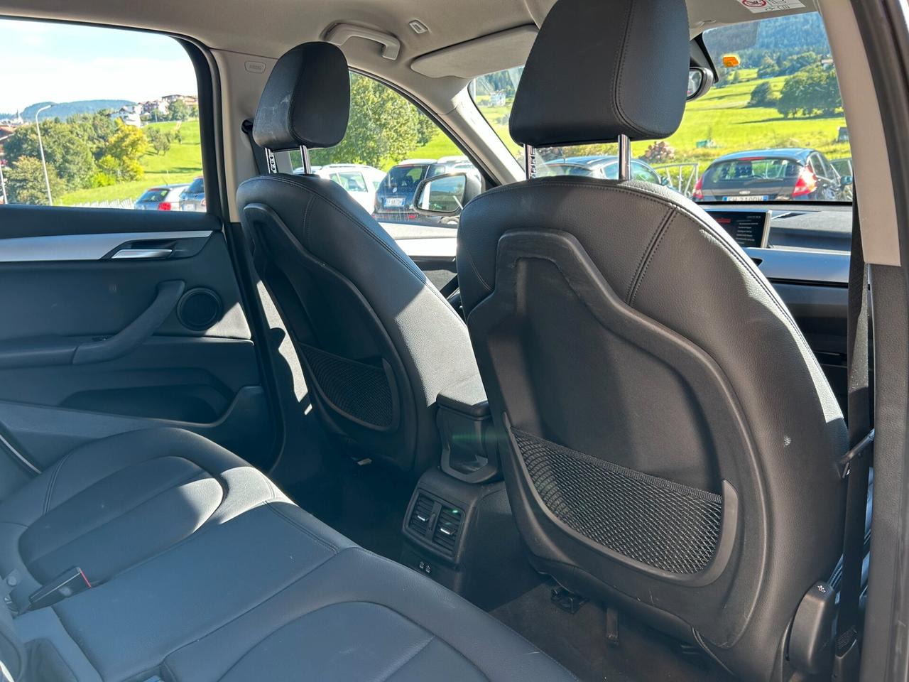 Bmw X1 xDrive20d Advantage AUTO 4x4