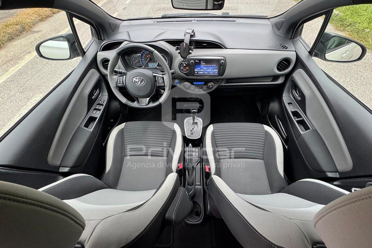 TOYOTA Yaris 1.5 Hybrid 5 porte Trend "White Edition"