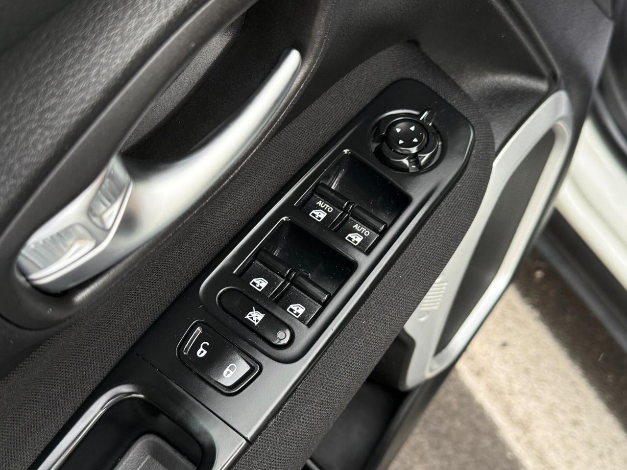 Jeep Renegade 1.6 MJT 120CV Longitude - 2015