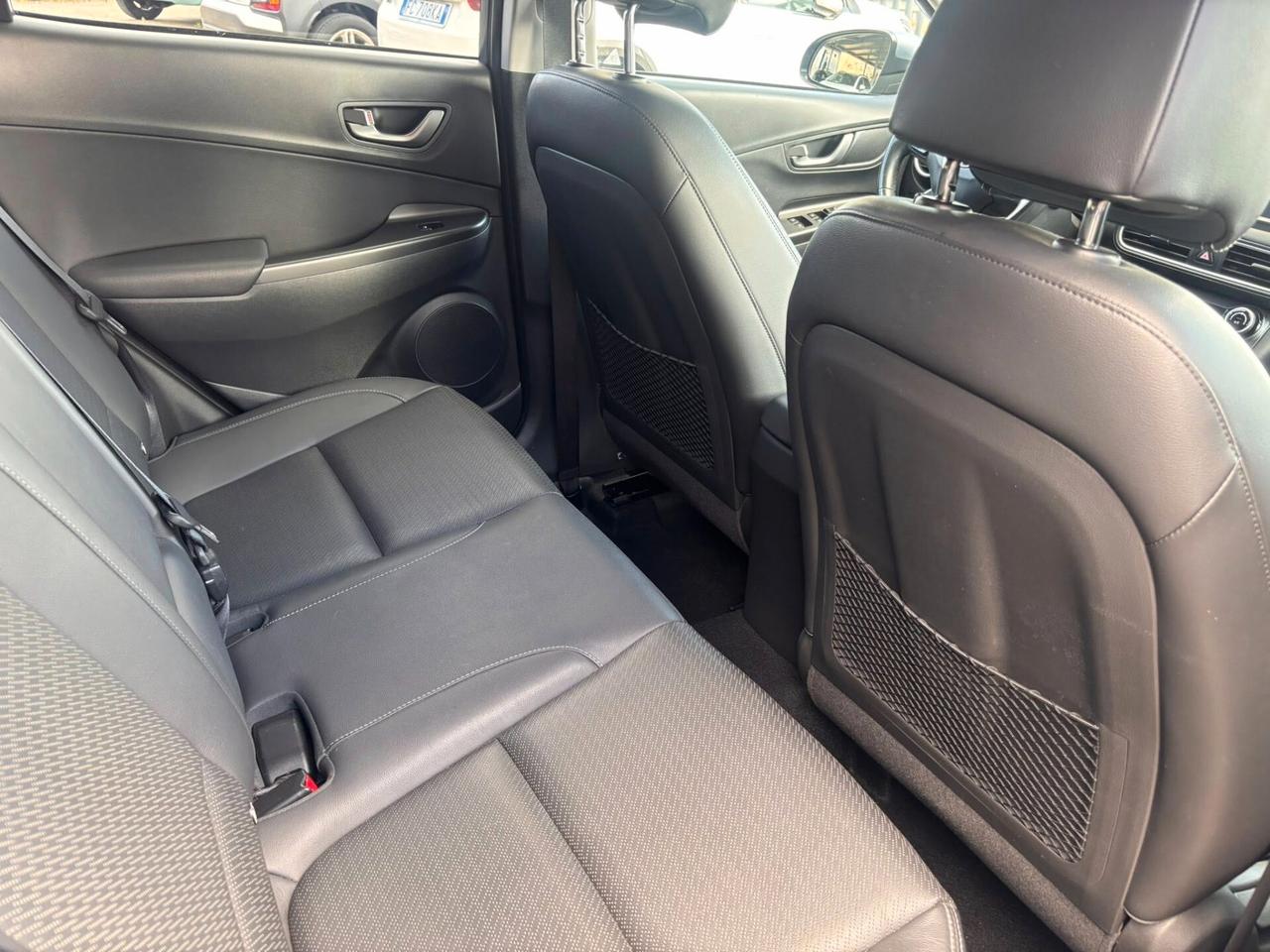 HYUNDAI KONA 4WD