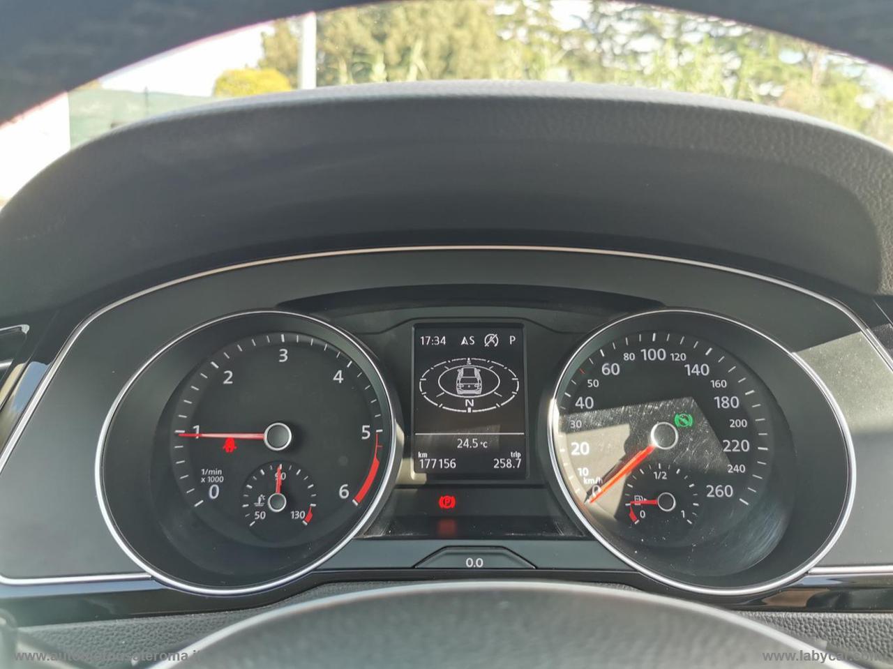 VOLKSWAGEN VARIANT 2.0 TDI DSG Executive BLUEMOTION TECH OFFERTA PROMO WEB