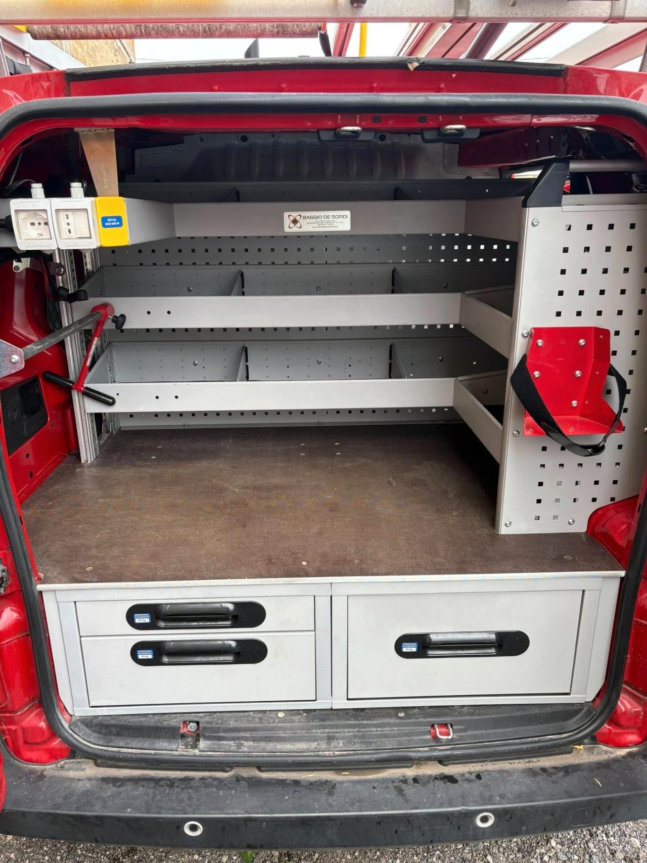 Fiat Fiorino 1.3 MJT 95CV Cargo Adventure